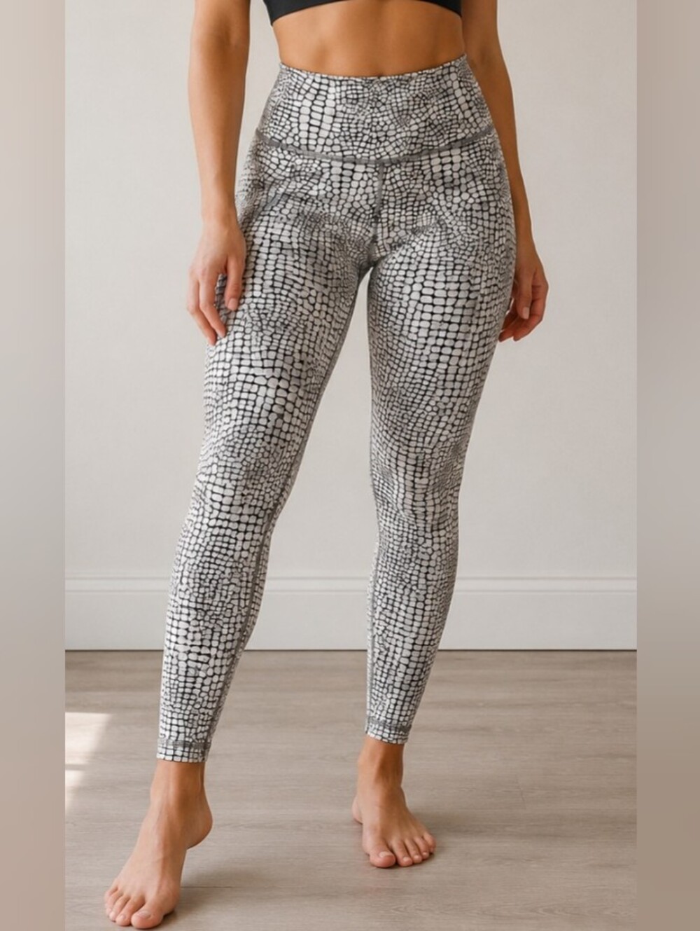 EVCR Women’s High-Waist Dragon Snake Printed Yoga Pants - Black, gray, White